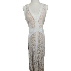 candalite white lace dress Sleeveless Sheer Lilac Candalite Long Lacy Fitted Lined Dress With Flared Bottom, Tie Sash Belt in Excellent Condition, Size Large